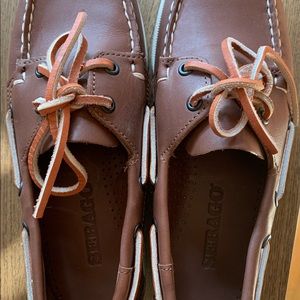Sebago Docksides NEW Men Size 7 Brown color